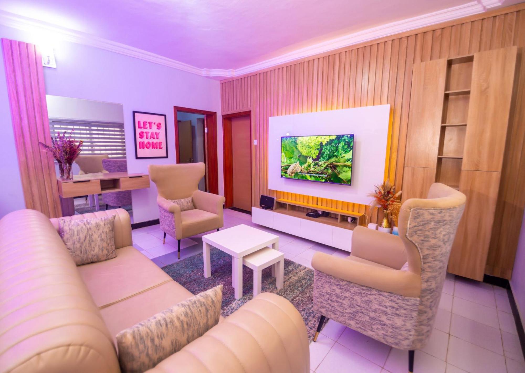 Palm Heights Apartments - Omole Phase 1, Ikeja Buitenkant foto